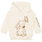 Baby hoodie in de kleur natural met print van konijn Guus en een vlinder – zacht, duurzaam, biologische katoenmix